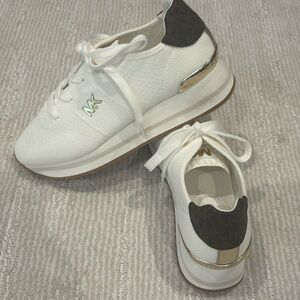 Michael Kors sneakers. Size 8M. New w/o tags
